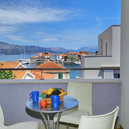 Apartmani Marija Постира Экстерьер фото